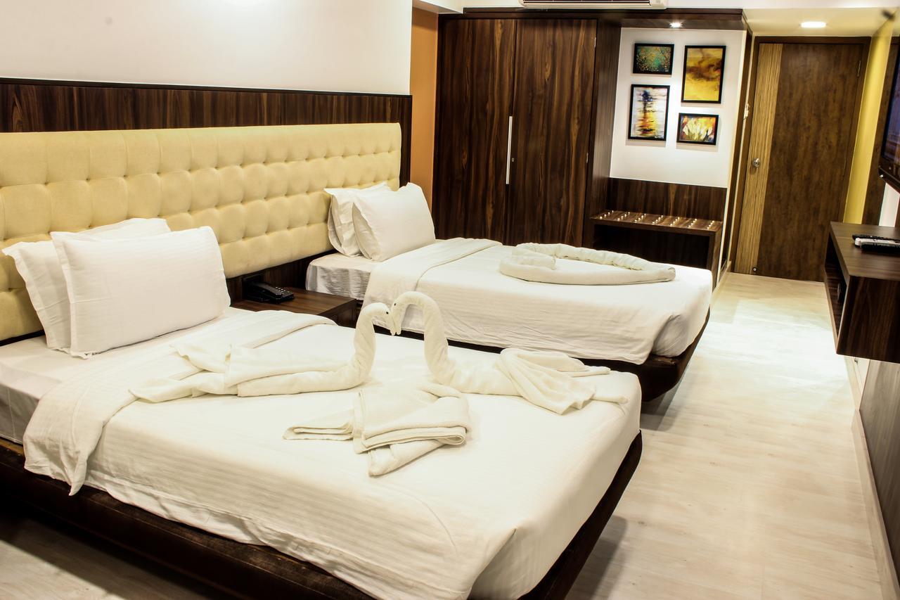 โกลเดน แชเรียต เดอะ บูทิก โฮเต็ล แอนเทอรี Hotel มุมไบ ภายนอก รูปภาพ