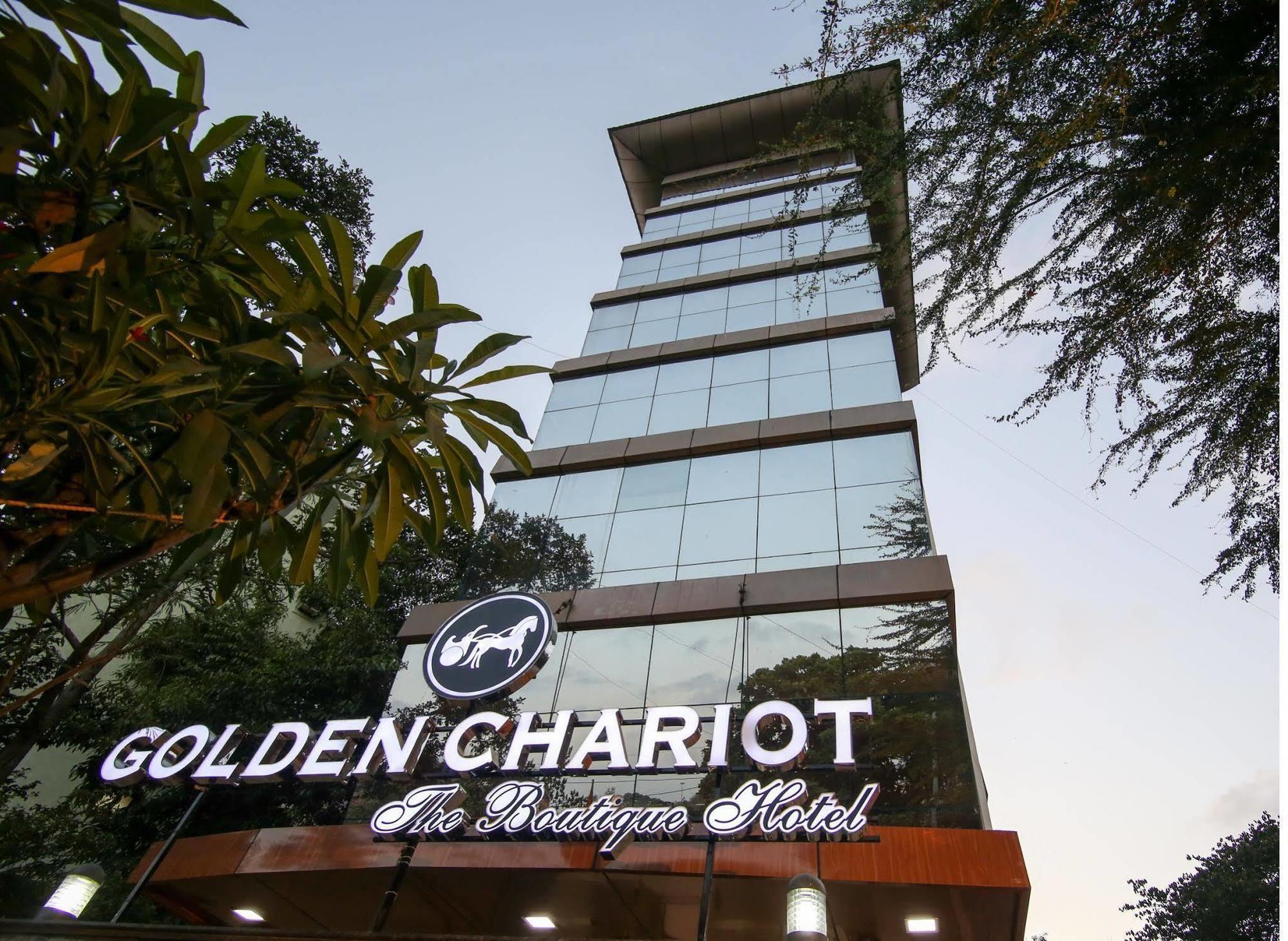 โกลเดน แชเรียต เดอะ บูทิก โฮเต็ล แอนเทอรี Hotel มุมไบ ภายนอก รูปภาพ